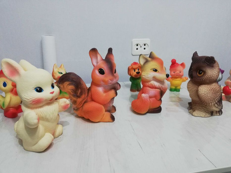 Игрушки резиновые новые