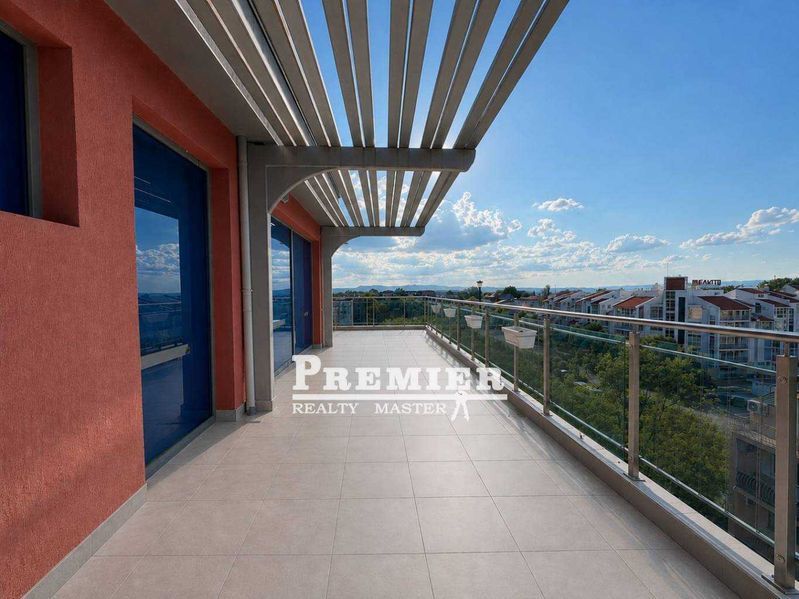 Продава се Двустаен апартамент в к.к. Слънчев бряг - 120 кв.м за 825 €/кв.м - Снимка #3