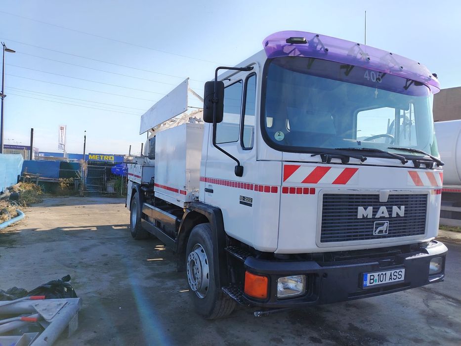 Vand vidanja combinata Man Silent 17000 euro