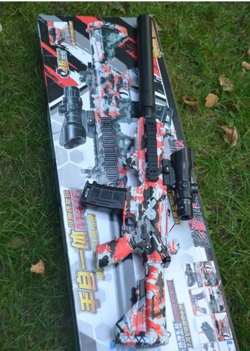 Игрушечный автомат М-416