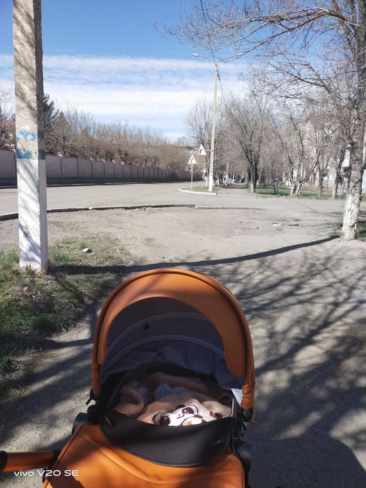 Продам детскую коляску