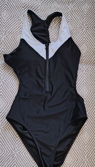 Дамски бански за плуване