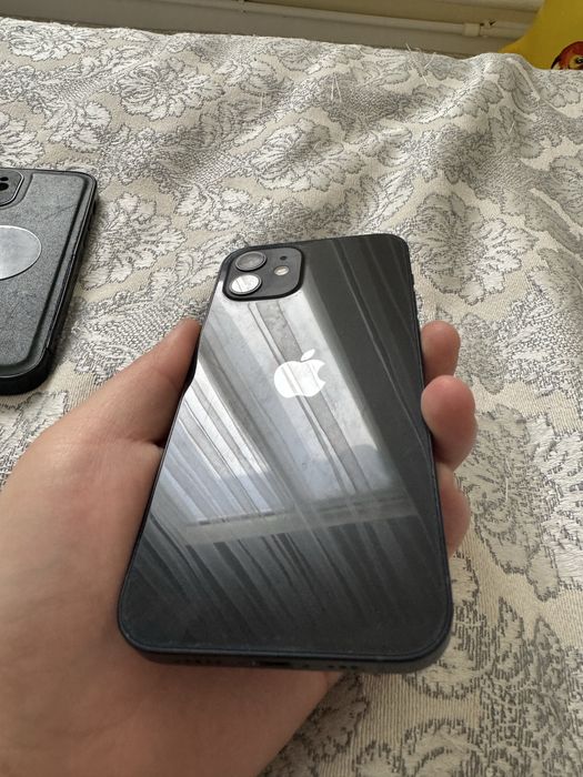 Айфон 12 продам или обмен