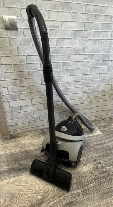 Продаю пылесос Samsung