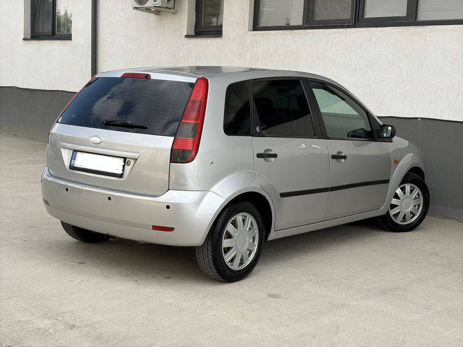 FORD Fiesta 2003 — imagine 2