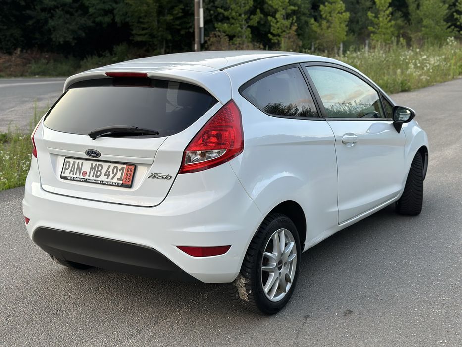 FORD Fiesta 2011 — imagine 3