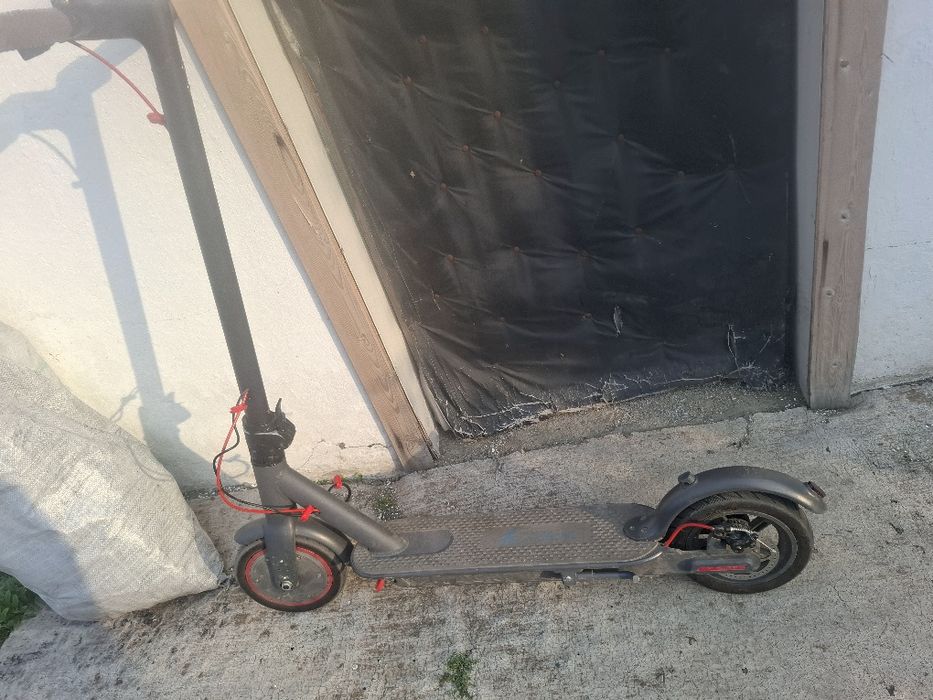 Продам электро самокат 120 000