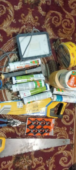 De vânzare "negrese"rigips ..