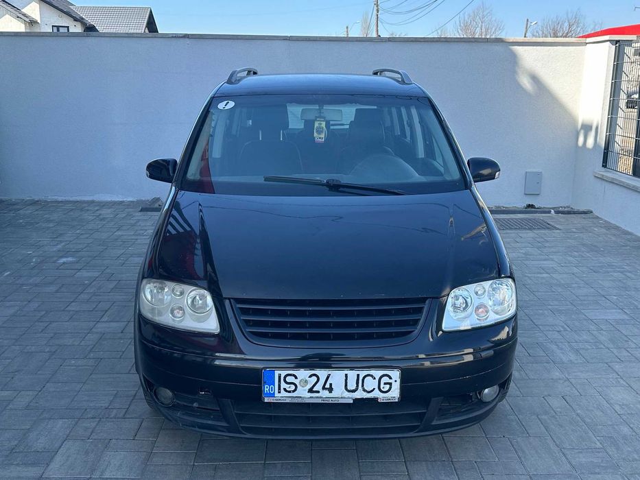 VW Touran 1,9 tdi 6+1 trepte 2005 accept variante !