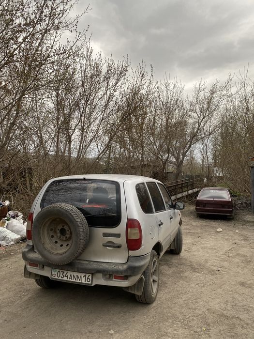 Продам chevrole niva