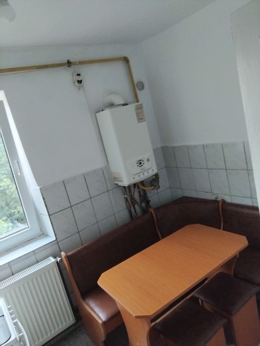 Vand Apartament situt in   Gaesti Jud.Dambovita