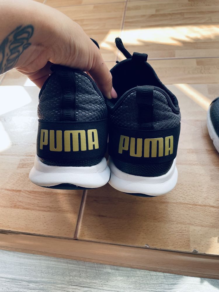 Adidasi Puma i air max Craiova OLX.ro
