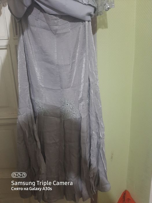 Костюмчик тройка размер 38