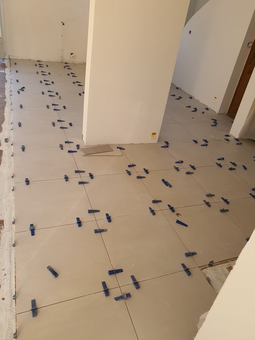 Renovări și Decorații