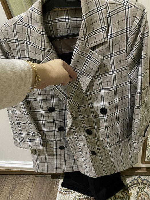 Кастюм продам