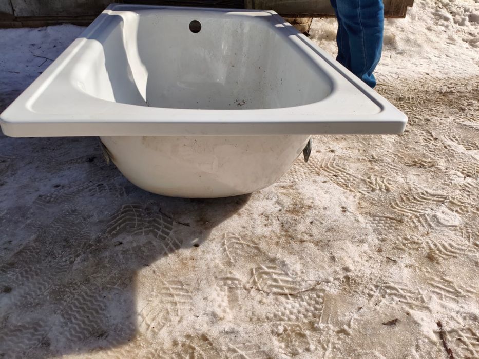 Продам новую ванну