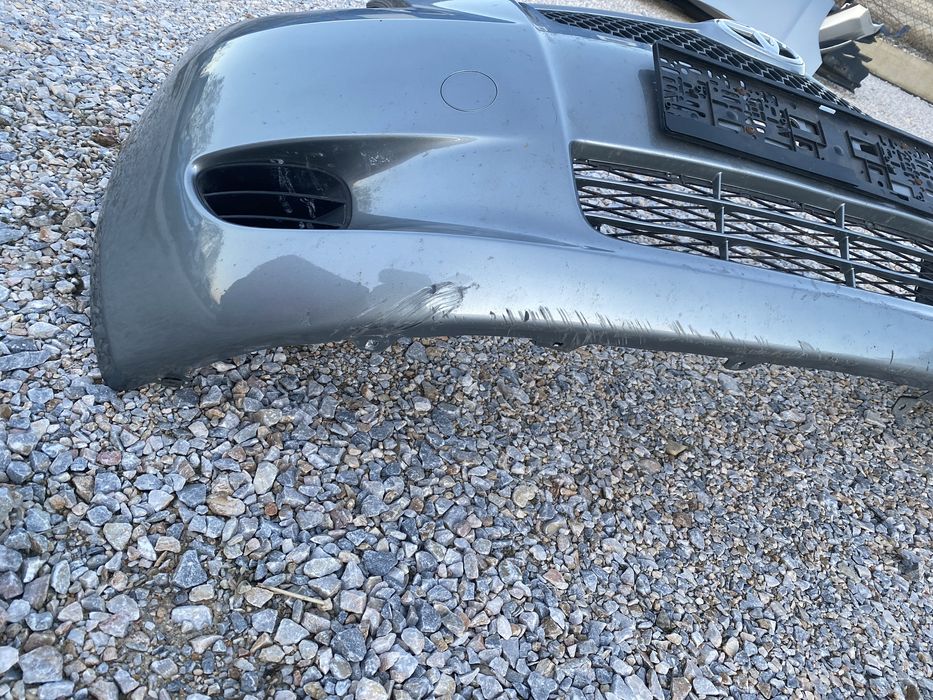 предна броня за тойота ярис 2007 г