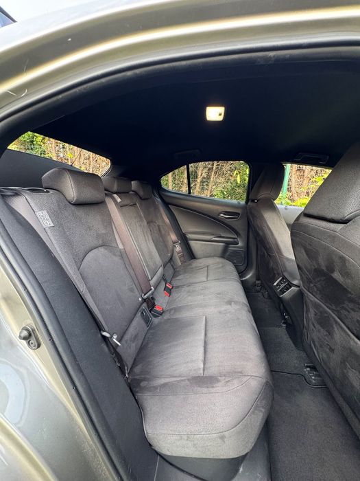 Lexus UX Lexus UX-Serie UX 250h Premium-Grantie 2030
