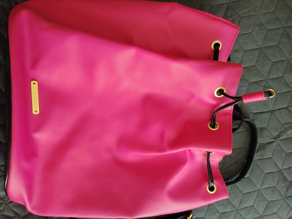 Чанта раница Juicy Couture изгодно