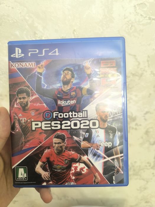 Playstation 5 ps4 disk Pes