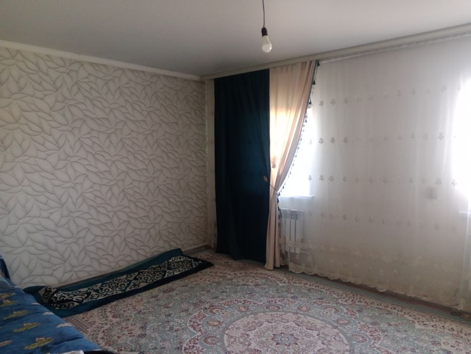 Дом,времянка с мебелью.