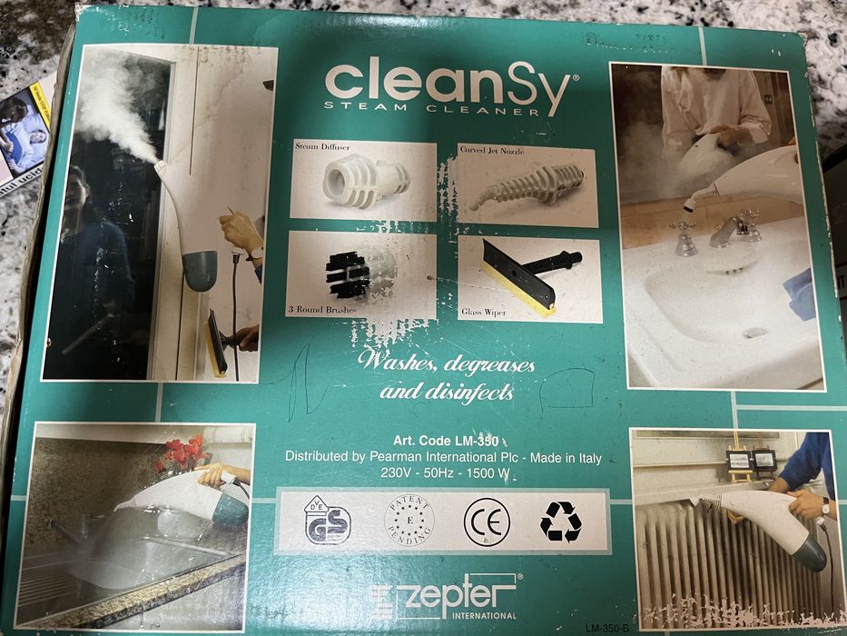 Aspirator portabil cu abur echipat cu accesorii Cleansy Zepter NOU