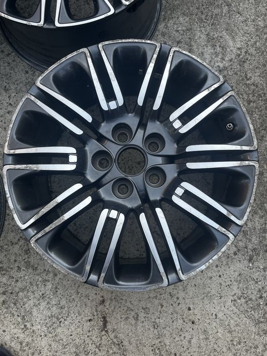 Jante R 18 , distanta prezoane 5x120mm