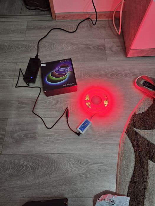 Bandă LED COB RGB + alb cald 5M WiFi – 784 LED/m, 24V