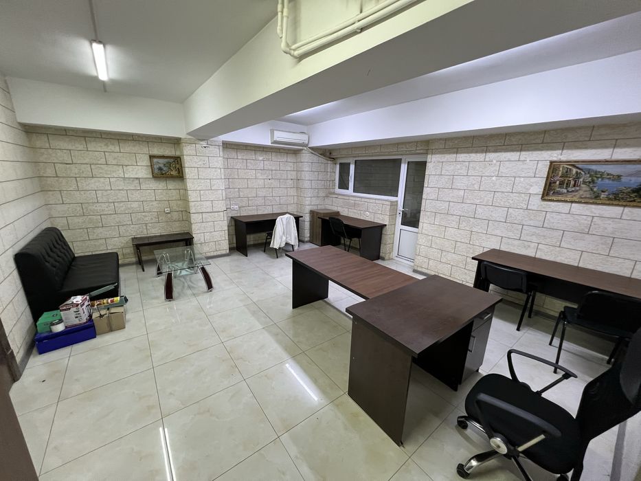 Аренда под офис 2 минут от метро Новза С мебелью! 35м2 Подволь!