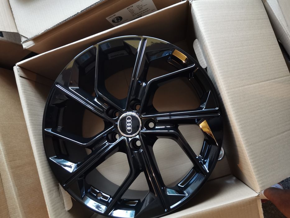 Vand jante de aliaj pentru Audi pe 19 marca Avus model Ac 522 black
