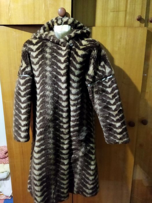 Женская верхняя одежда