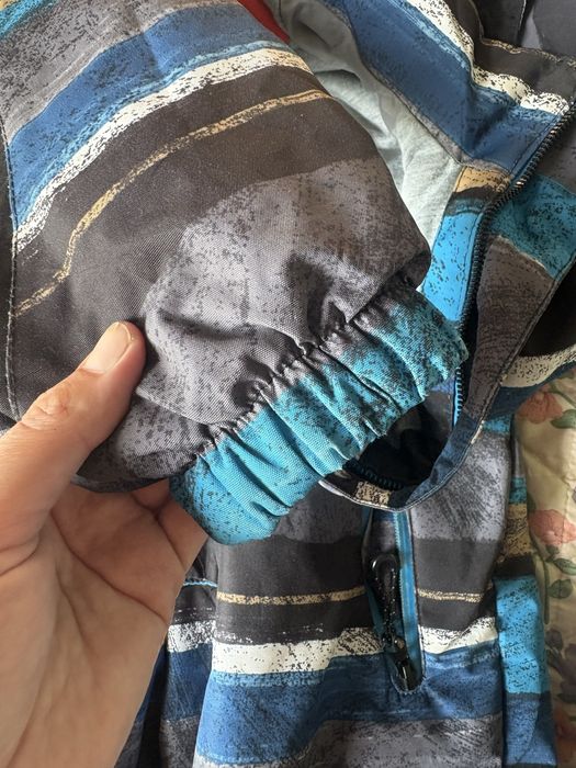 продам комбинезоны демисезонные