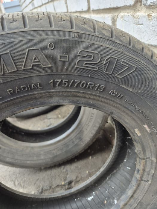 2 Шины 175/70/13