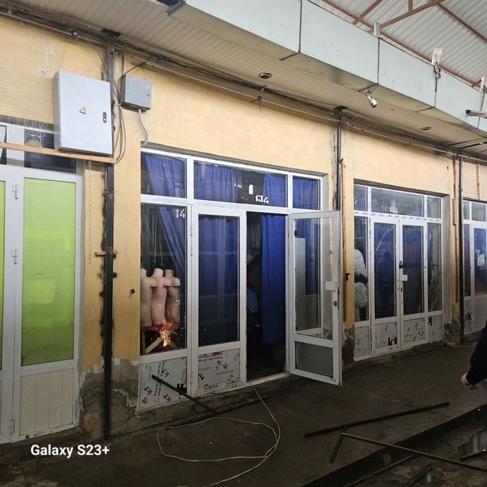 Ерқурғон бозоридан дукон арендага берилади