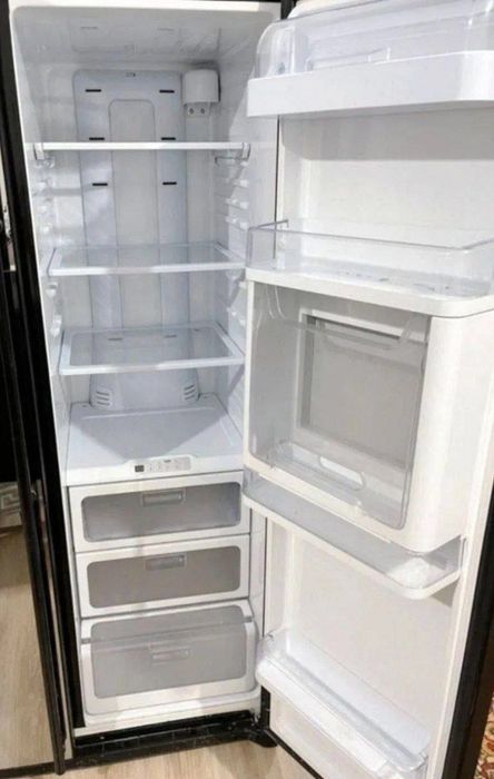 Продам холодильник. О