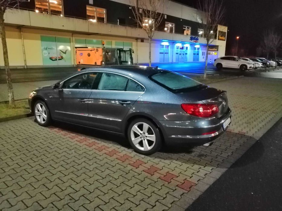Passat cc an 12 .2010
