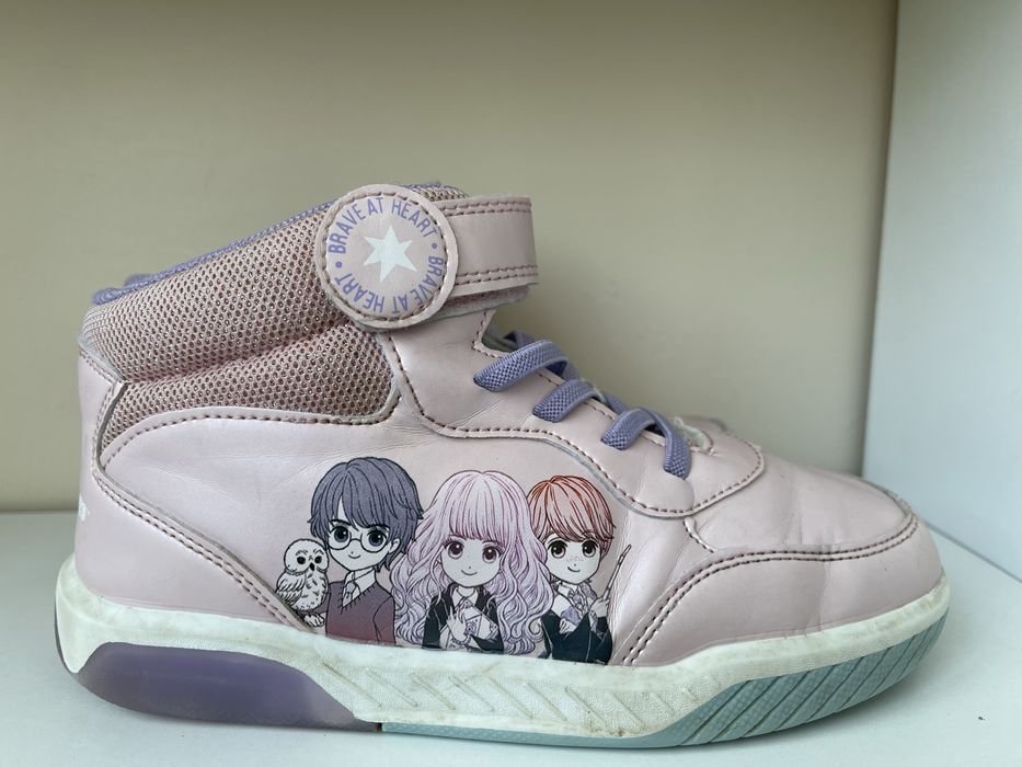 Високи кецове Скечърс Scachers и Хогуъртс със светещи подметки