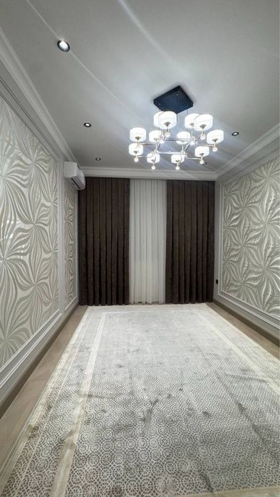 Новостройка Юнусабад 13кв 2/2/8 Новый евро ремонт