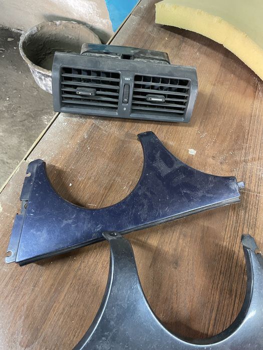 Продам на мерседес 210