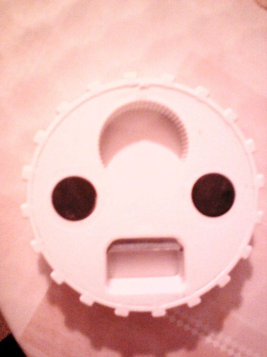 Отварачка/Затварачка 8см с магнит от играта с Каменица