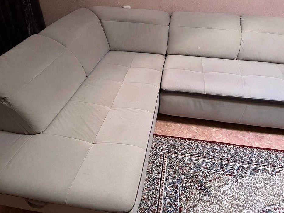 Продам стильный диван