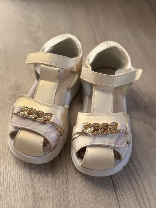 Сандалики для дет сада