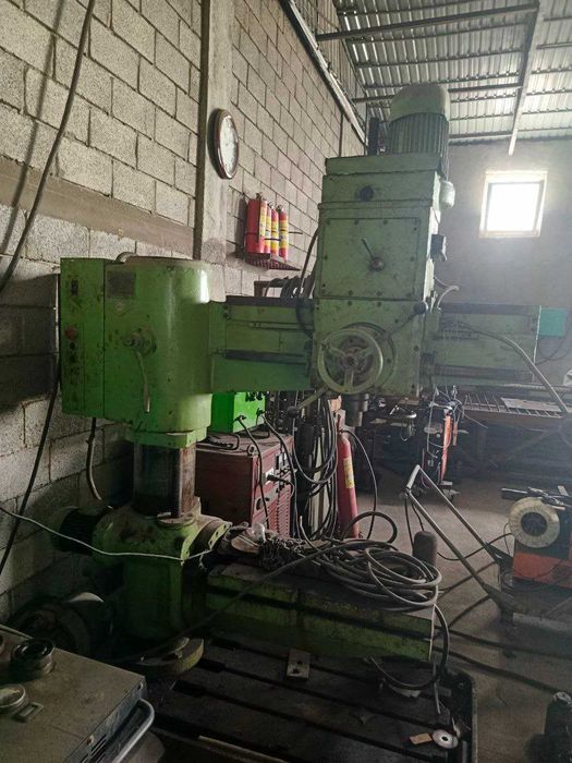 Оборудование: токарные, пресса, фрезерные, электростанция, сверлильные