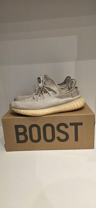 Adidas Yeezy 350 v2 cream