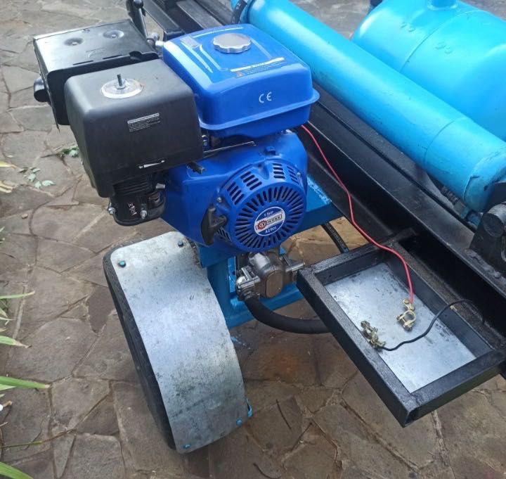 Продам гидравлический дровокол