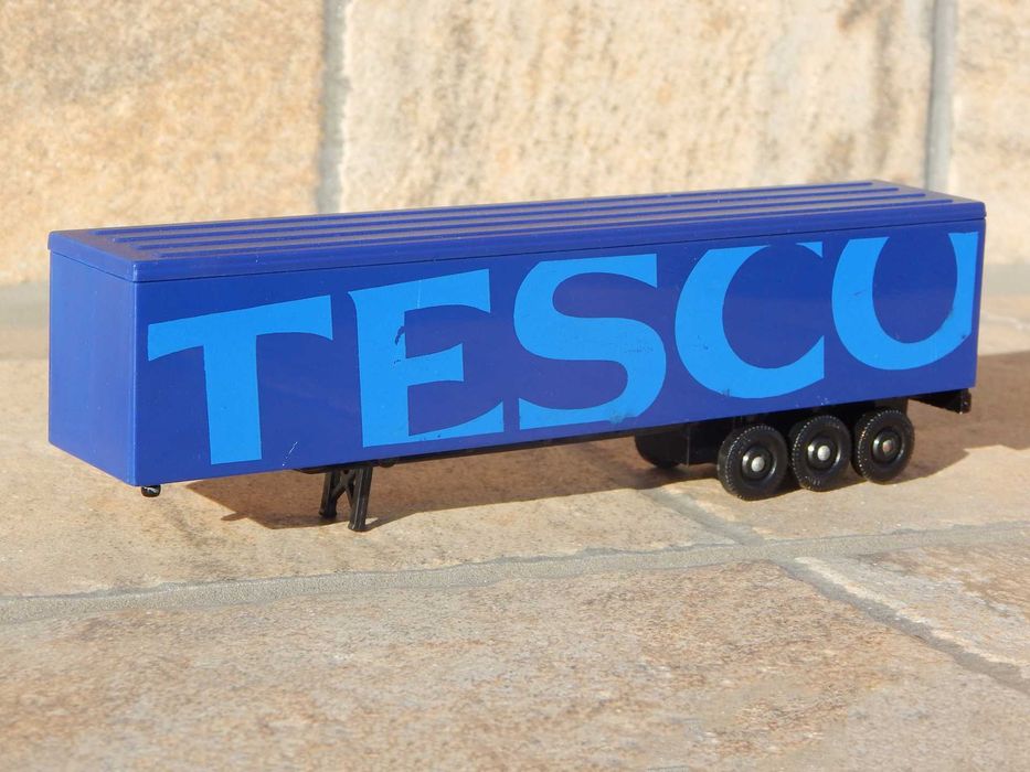 Macheta semiremorca camion tir Tesco 1:87 HO Lledo