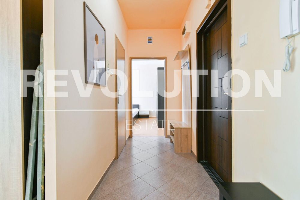 Дава се под наем Двустаен апартамент в София, Гоце Делчев - 68 кв.м за 664 € - Снимка #9