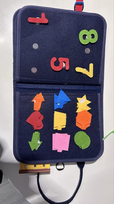 Продам развивающие игрушки