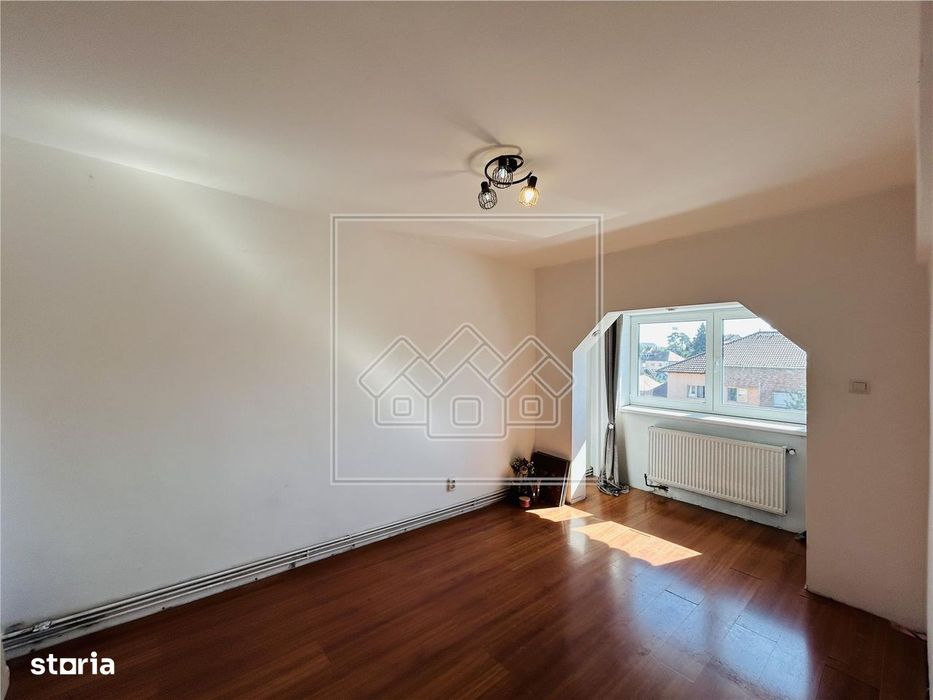 Apartament decomandat, cu 2 camere, 50 mp utili - Strand