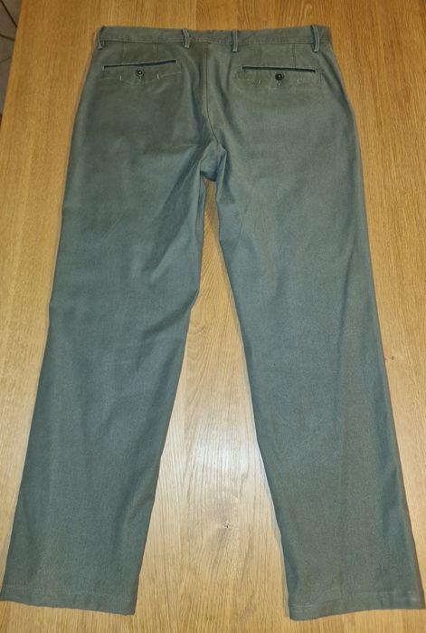 Pantaloni cu stil Massimo Dutti casual fit